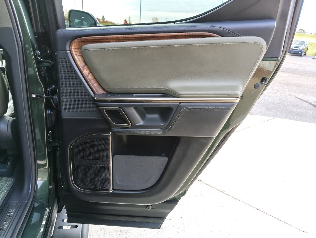 Used 2022 Rivian R1T Launch Edition AWD/4WD image 24