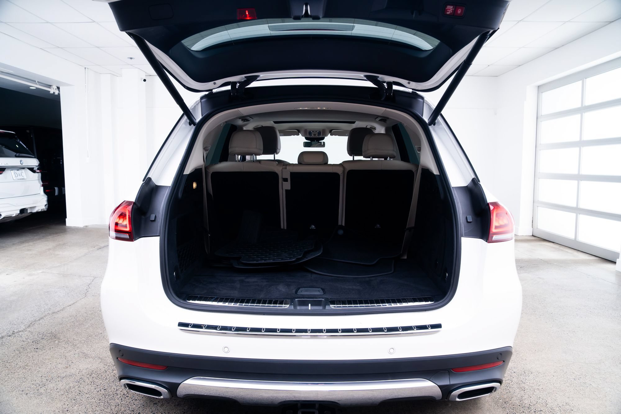 Used 2022 Mercedes-Benz GLE 350 4MATIC image 8