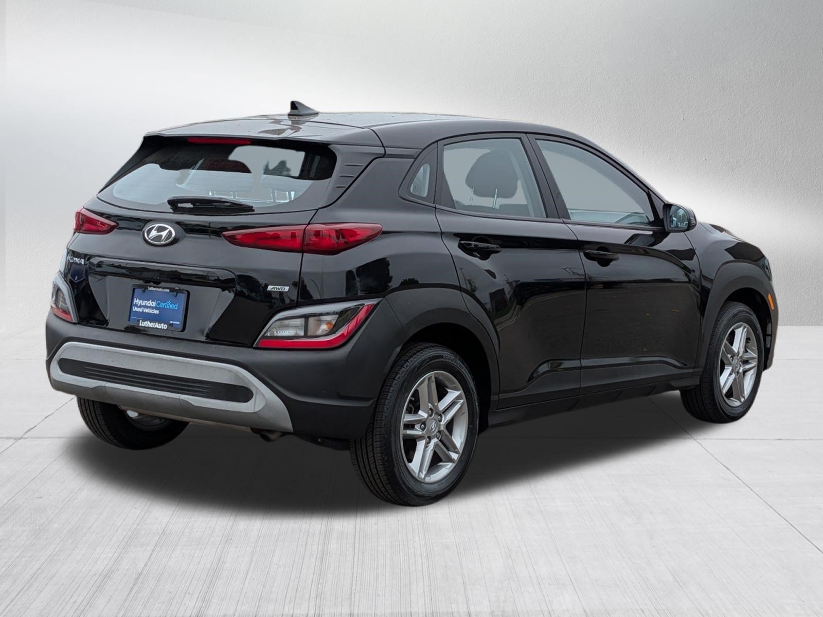 Certified 2023 Hyundai Kona SE w/ Cargo Package AWD/4WD image 7