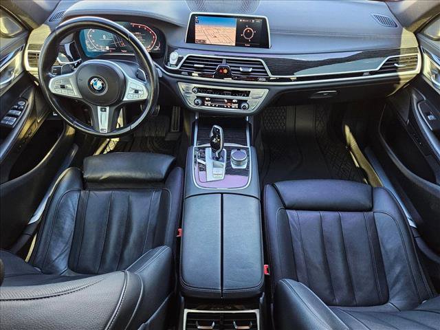 Used 2022 BMW 740i 740i w/ M Sport Package image 20