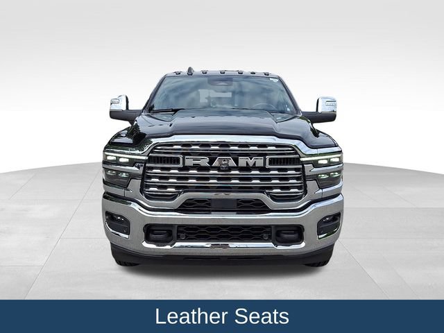 Used 2025 RAM 3500 Limited AWD/4WD image 3