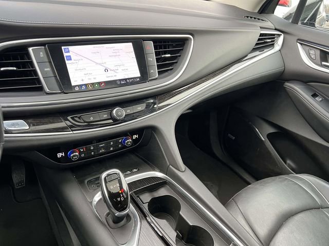 Used 2020 Buick Enclave Avenir image 34