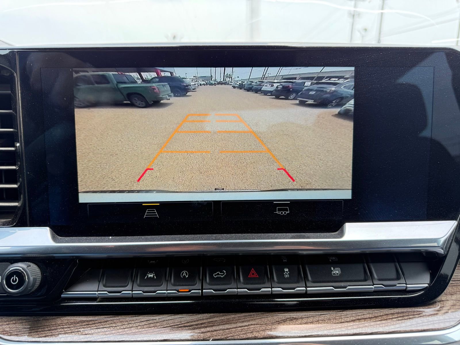 Used 2023 Chevrolet Silverado 1500 LT RWD image 7