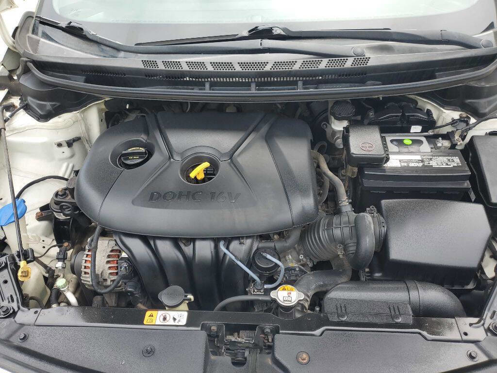 Used 2014 Kia Forte LX image 10