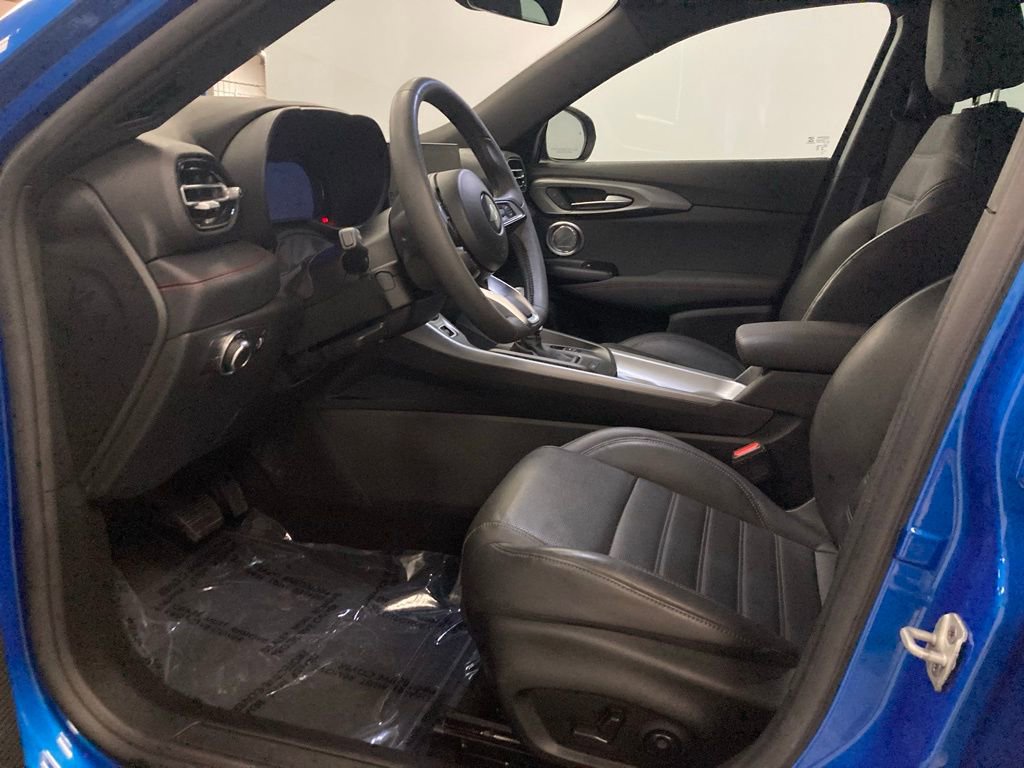 Used 2023 Dodge Hornet GT Plus w/ GT Blacktop Package image 19