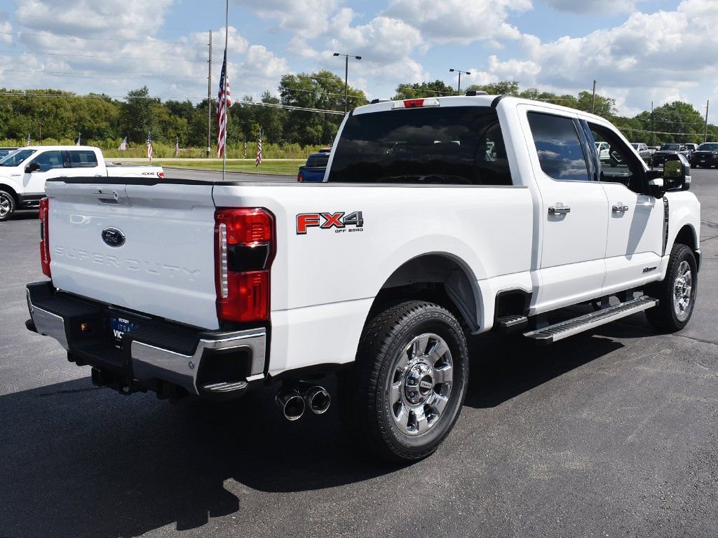 New 2026 Ford F250 Lariat w/ Chrome Package AWD/4WD image 14