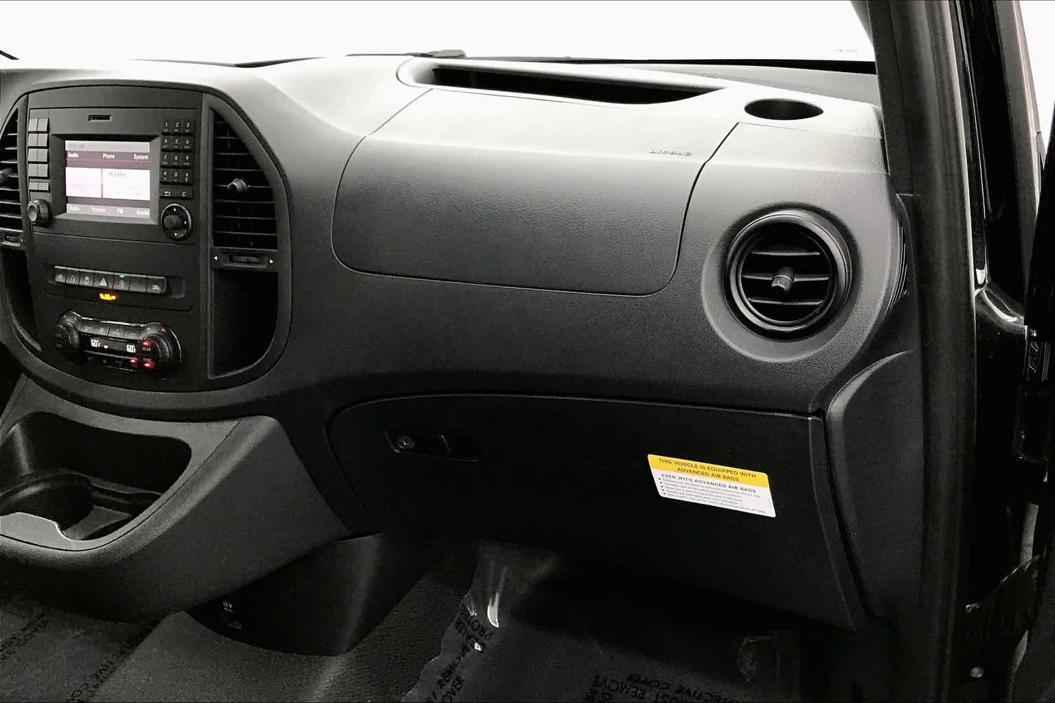 Used 2019 Mercedes-Benz Metris Passenger image 27