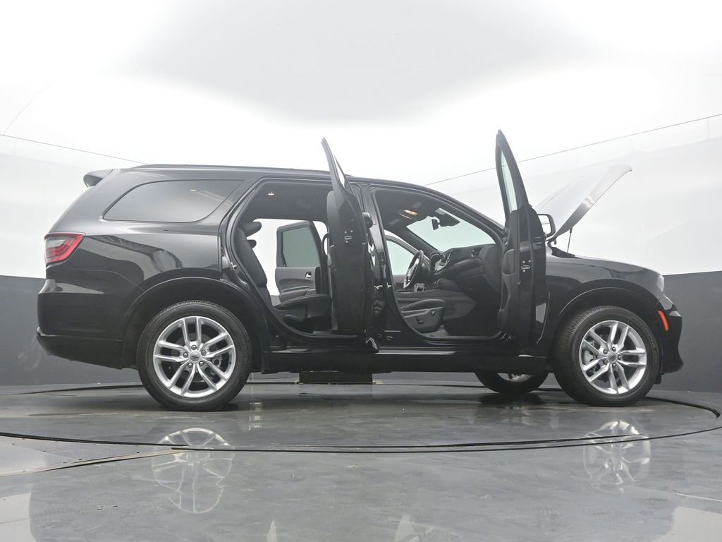 Used 2023 Dodge Durango GT image 59