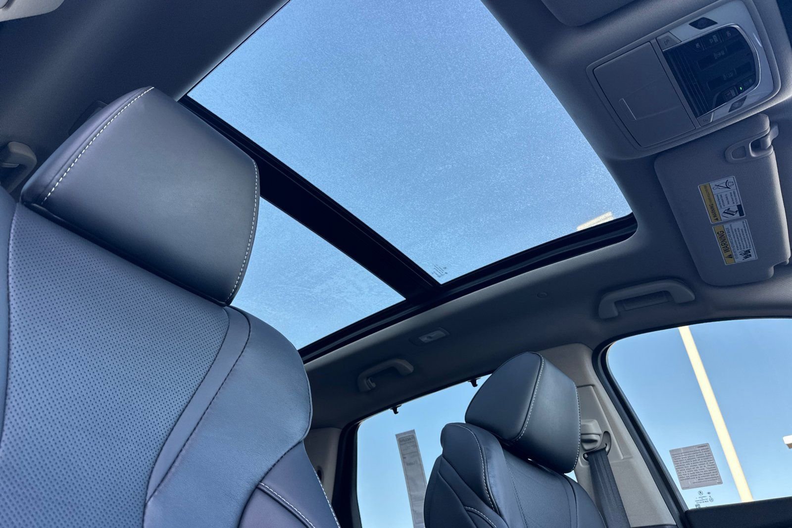 Used 2024 Acura MDX FWD w/ Technology Package image 19