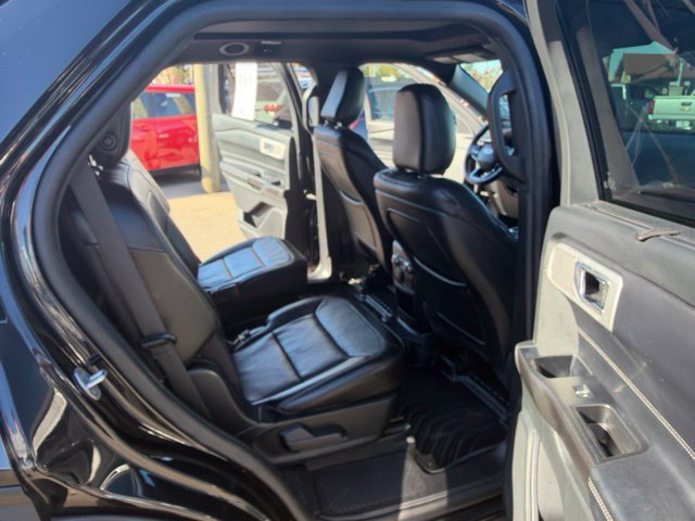 Used 2020 Ford Explorer Limited RWD image 16