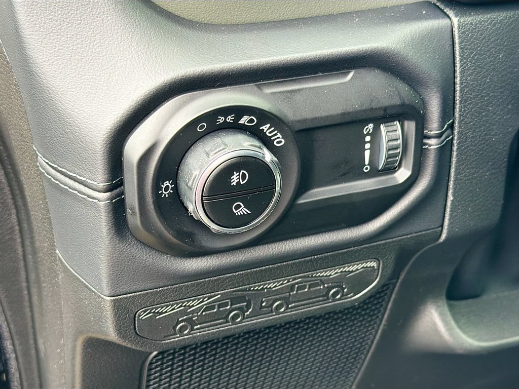 New 2026 Jeep Gladiator Mojave AWD/4WD image 15