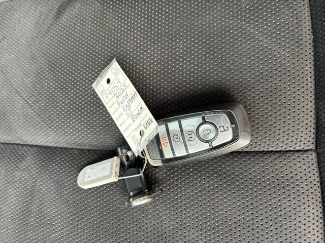 Used 2025 Ford Explorer ST image 6