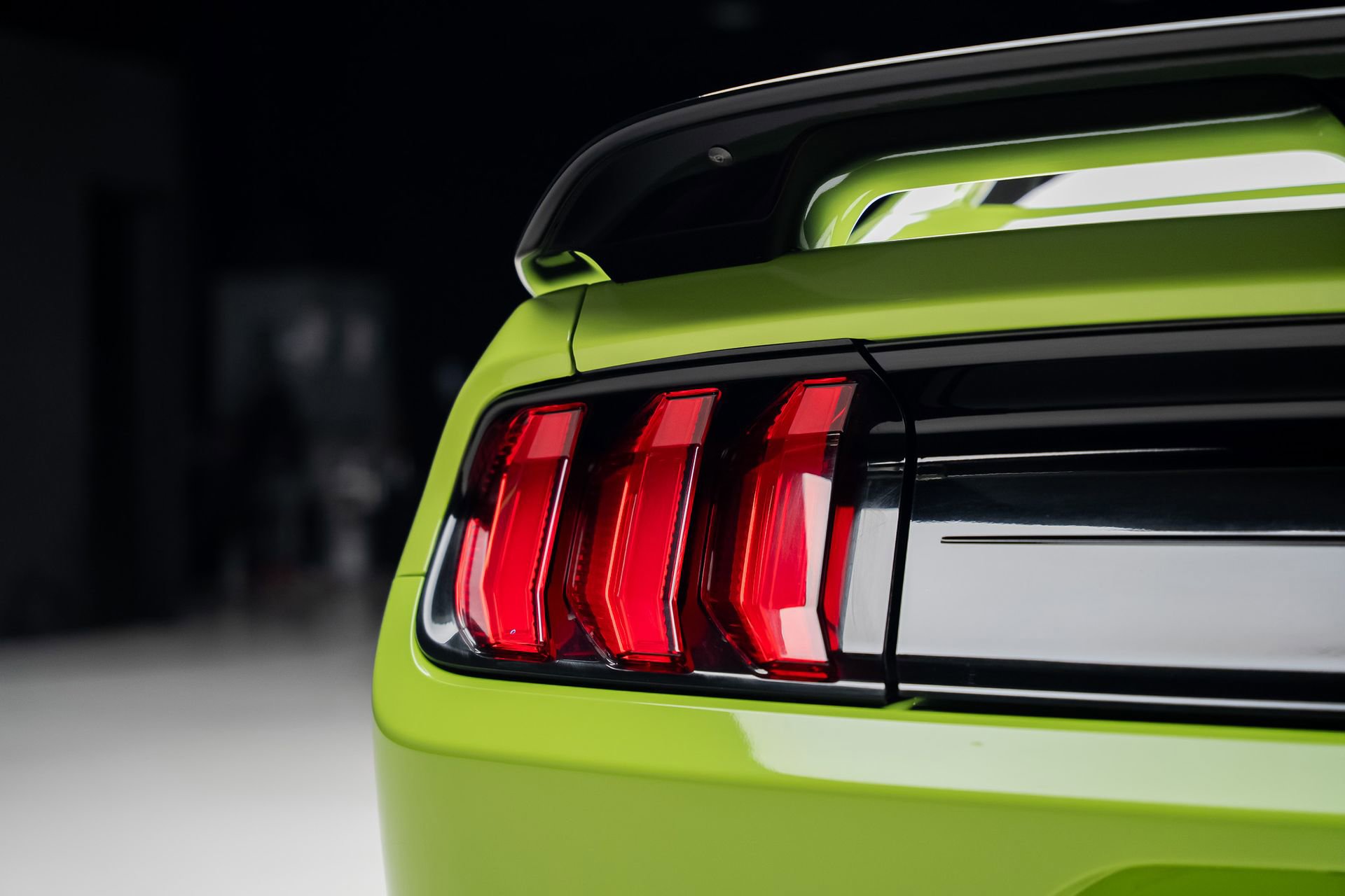 Used 2020 Ford Mustang Shelby GT500 w/ Technology Package image 31