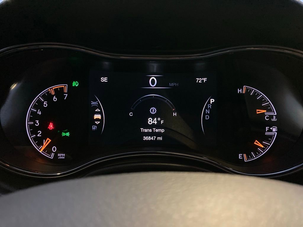 Used 2020 Jeep Grand Cherokee Limited X image 15