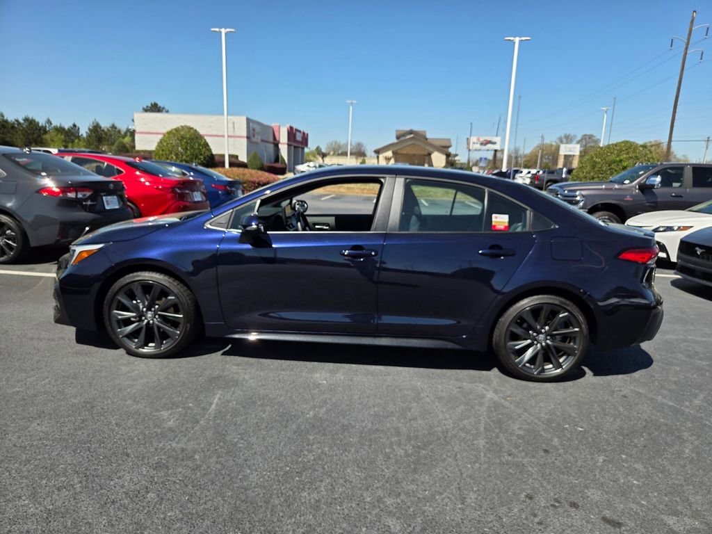 Certified 2025 Toyota Corolla SE image 4