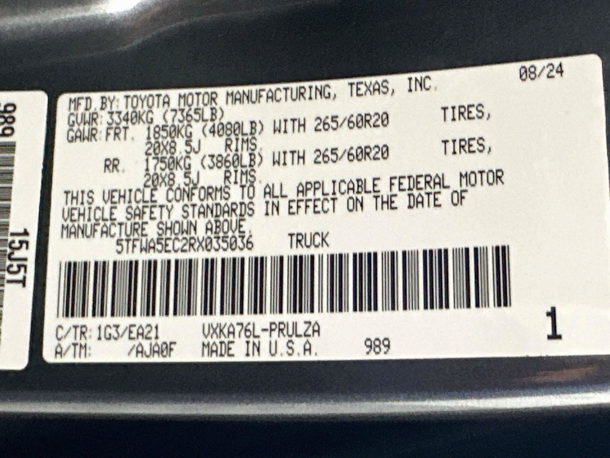 Used 2024 Toyota Tundra Limited w/ TRD Off-Road Package AWD/4WD image 36