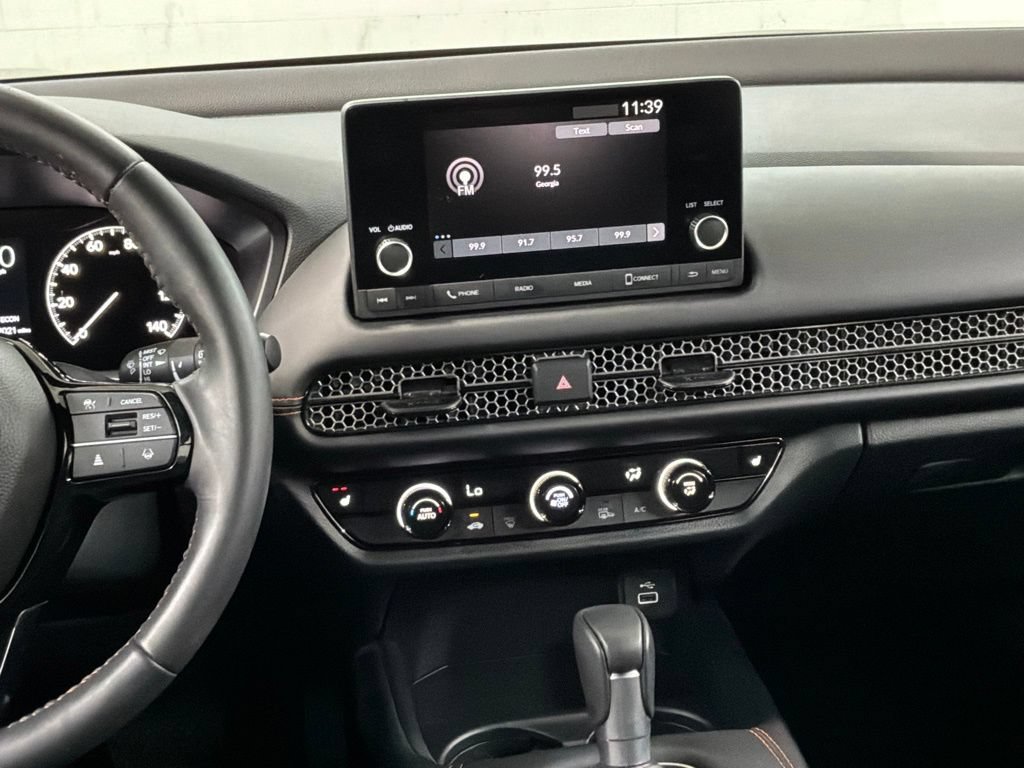Used 2025 Honda HR-V Sport image 13