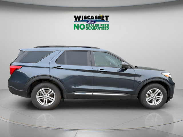 Certified 2022 Ford Explorer XLT w/ Equipment Group 202A AWD/4WD image 6