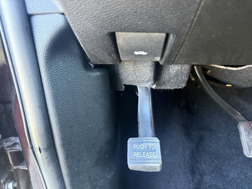 Used 2024 Dodge Durango GT image 16