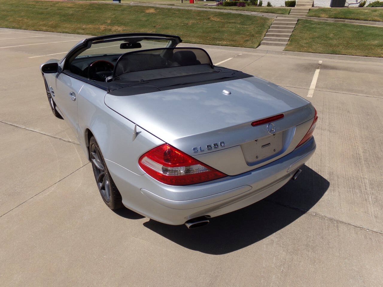 Used 2007 Mercedes-Benz SL 550 image 26