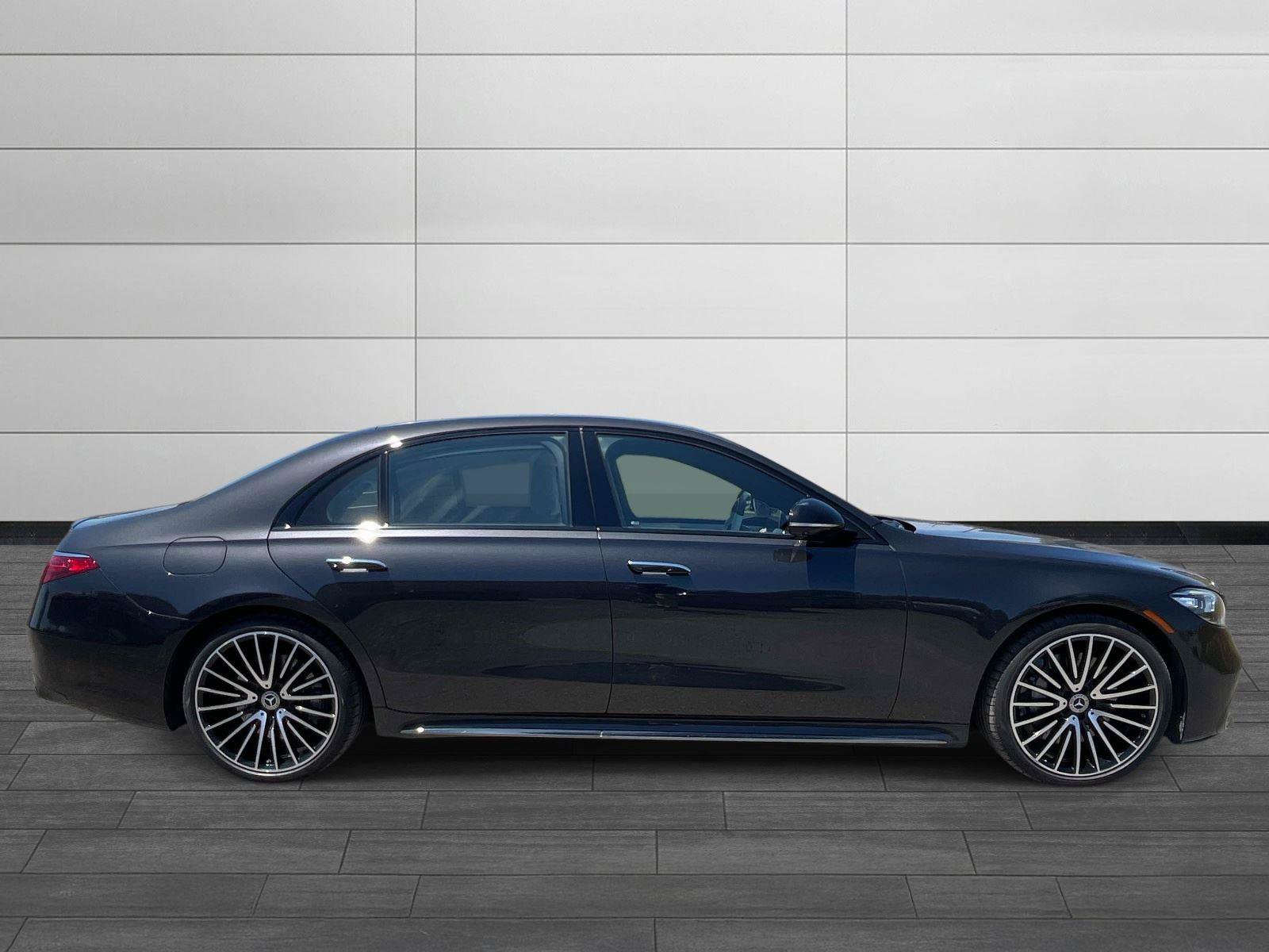 Certified 2023 Mercedes-Benz S 580 4MATIC Sedan image 3