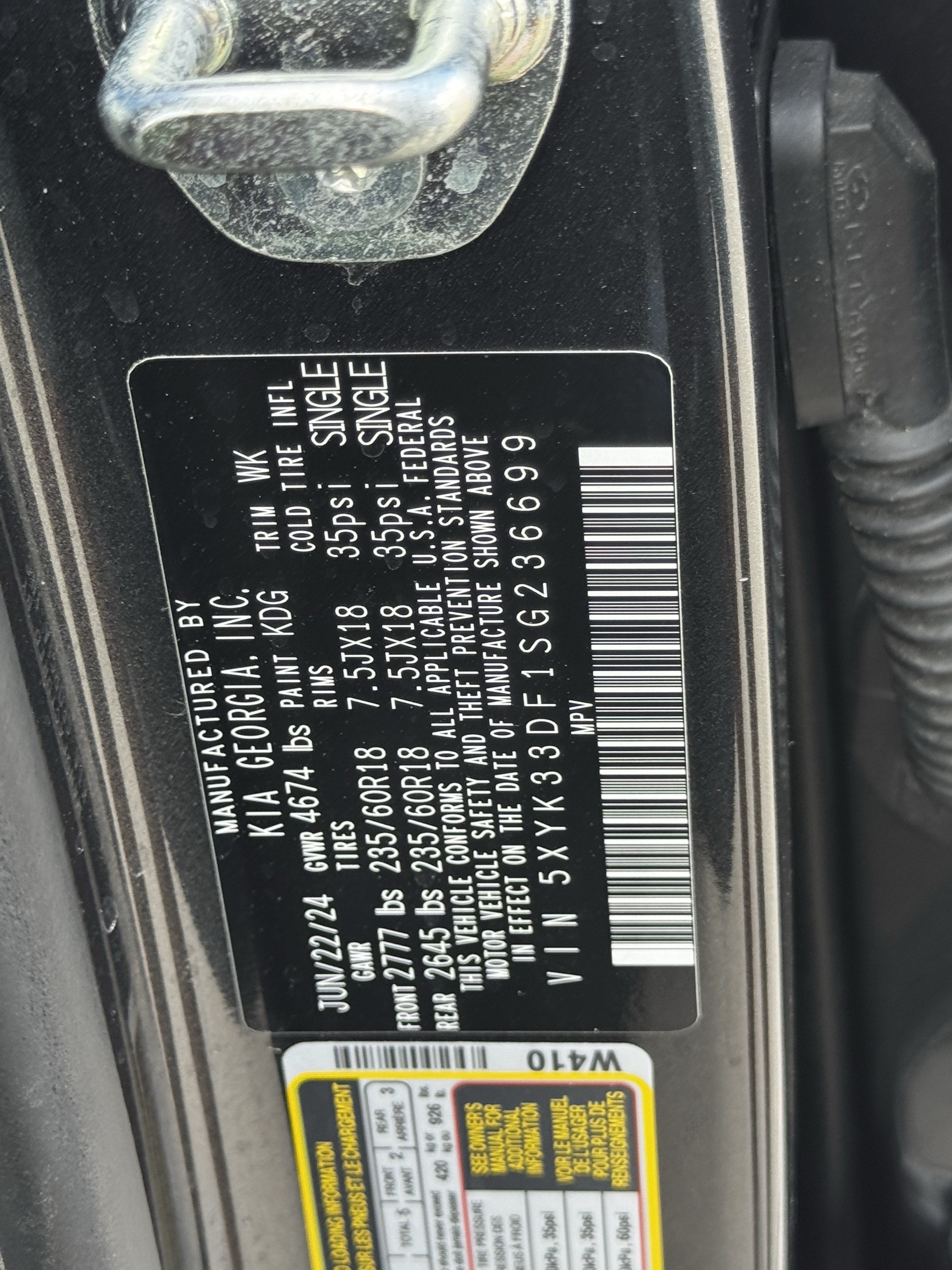 Used 2025 Kia Sportage EX FWD image 28