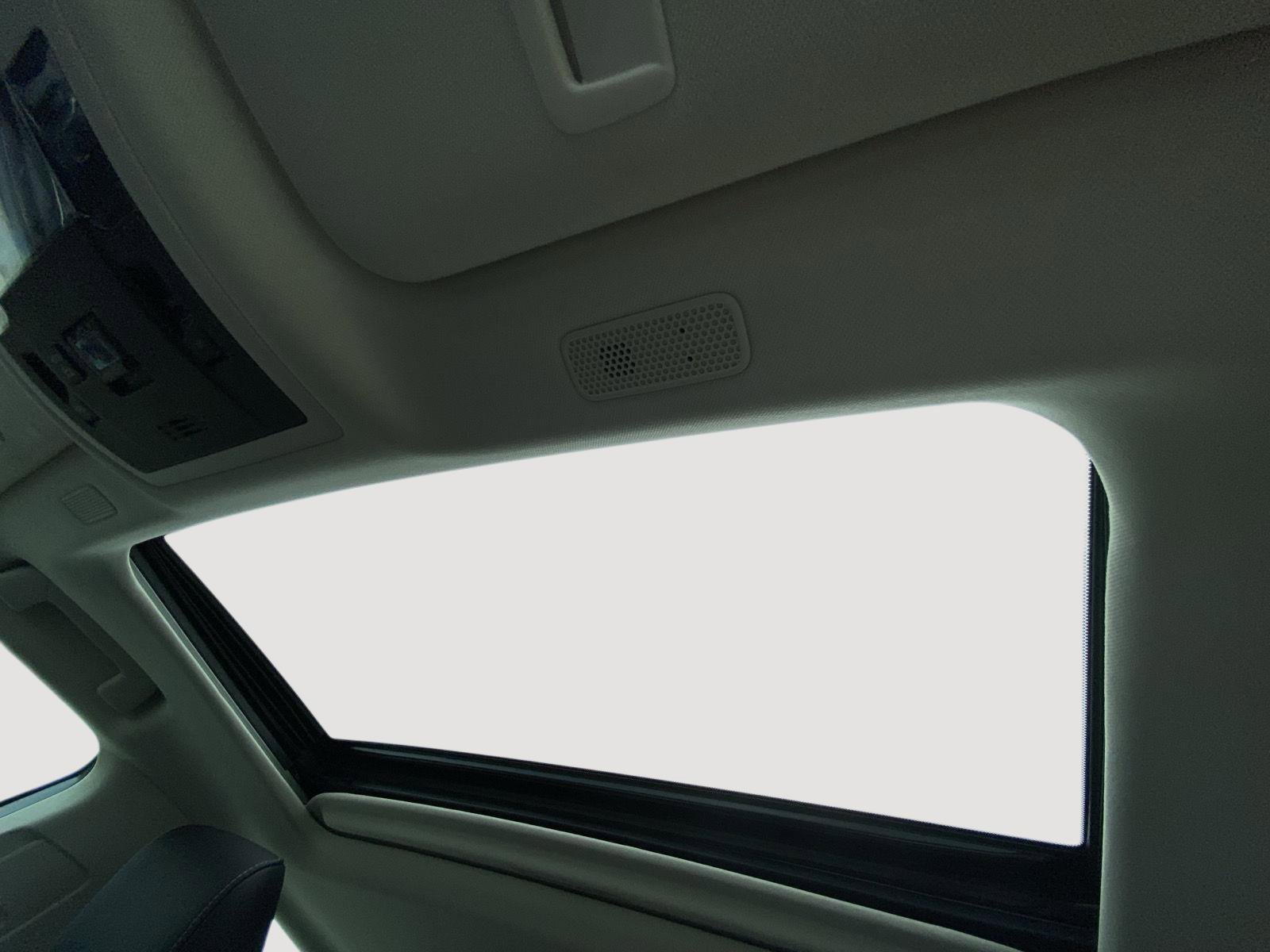 Used 2020 Lexus ES 350 w/ Premium Package image 21