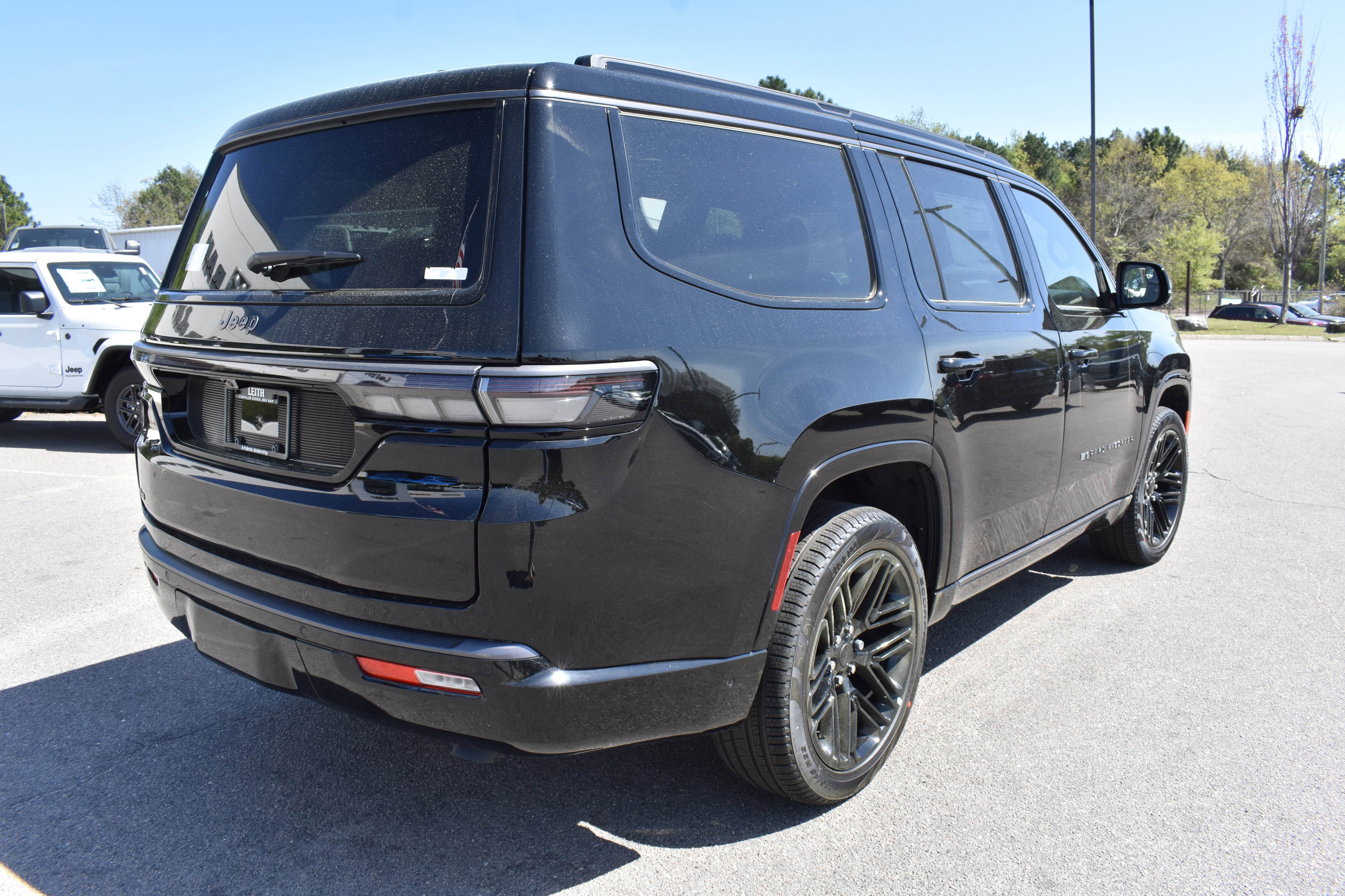 New 2026 Jeep Grand Wagoneer Limited image 9