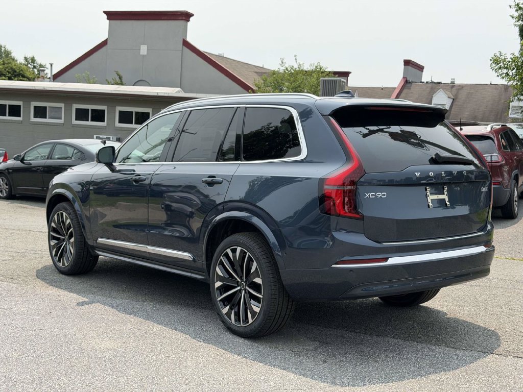 New 2026 Volvo XC90 B6 Plus w/ Protection Package Premier AWD/4WD image 21
