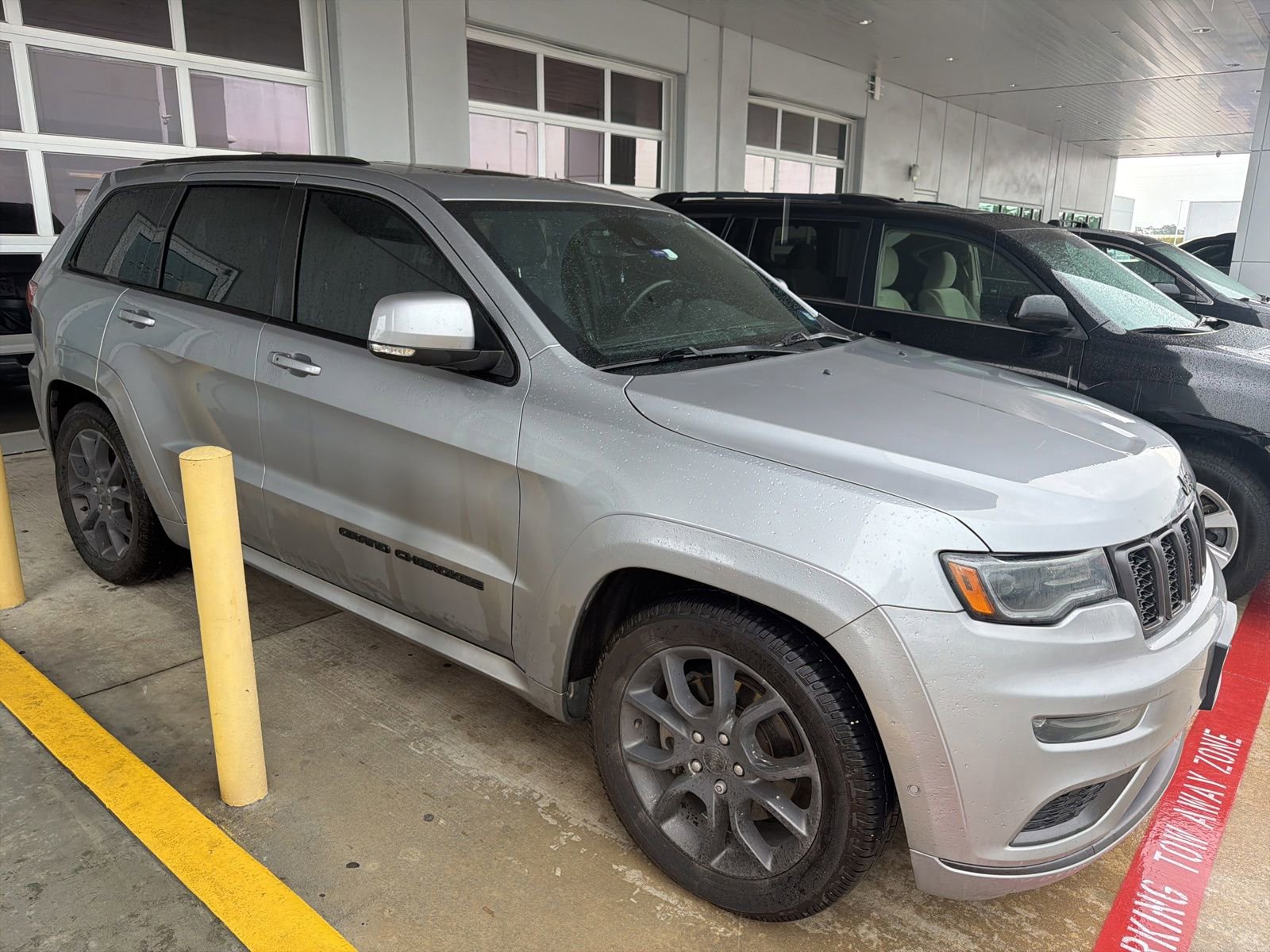 Used 2020 Jeep Grand Cherokee High Altitude AWD/4WD image 4