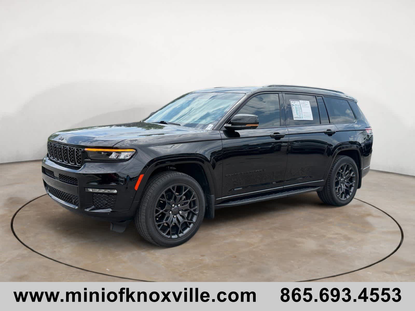 Used 2024 Jeep Grand Cherokee L Summit AWD/4WD image 7