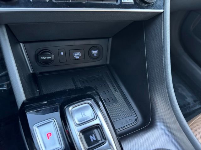 Used 2020 Hyundai Sonata Limited image 17