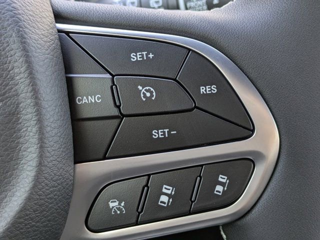 New 2026 Chrysler Voyager LX FWD image 22