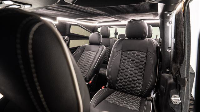 Used 2025 Jeep Gladiator Sport image 18