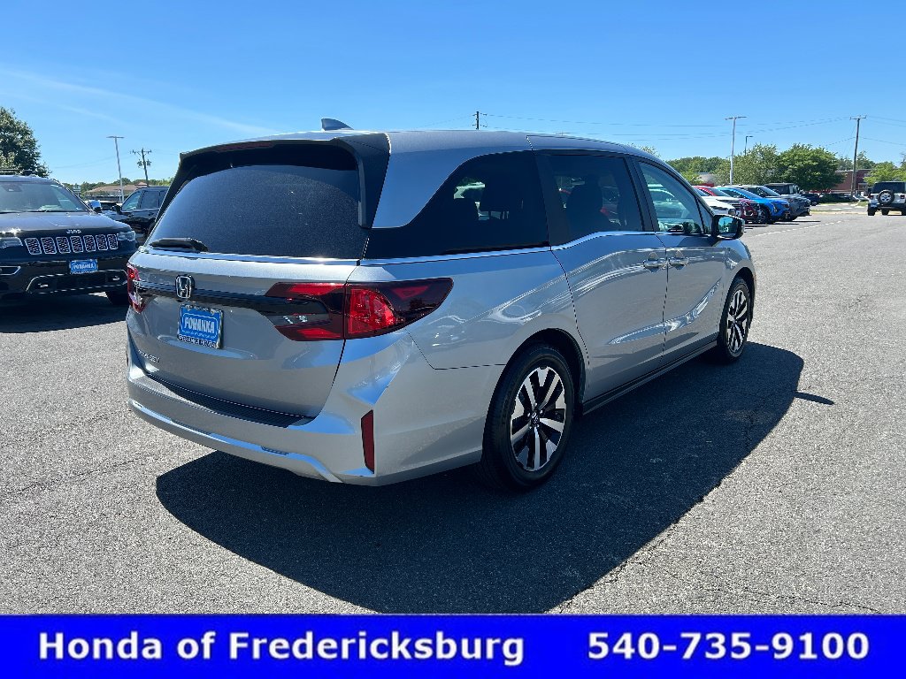 Used 2026 Honda Odyssey EX-L image 6