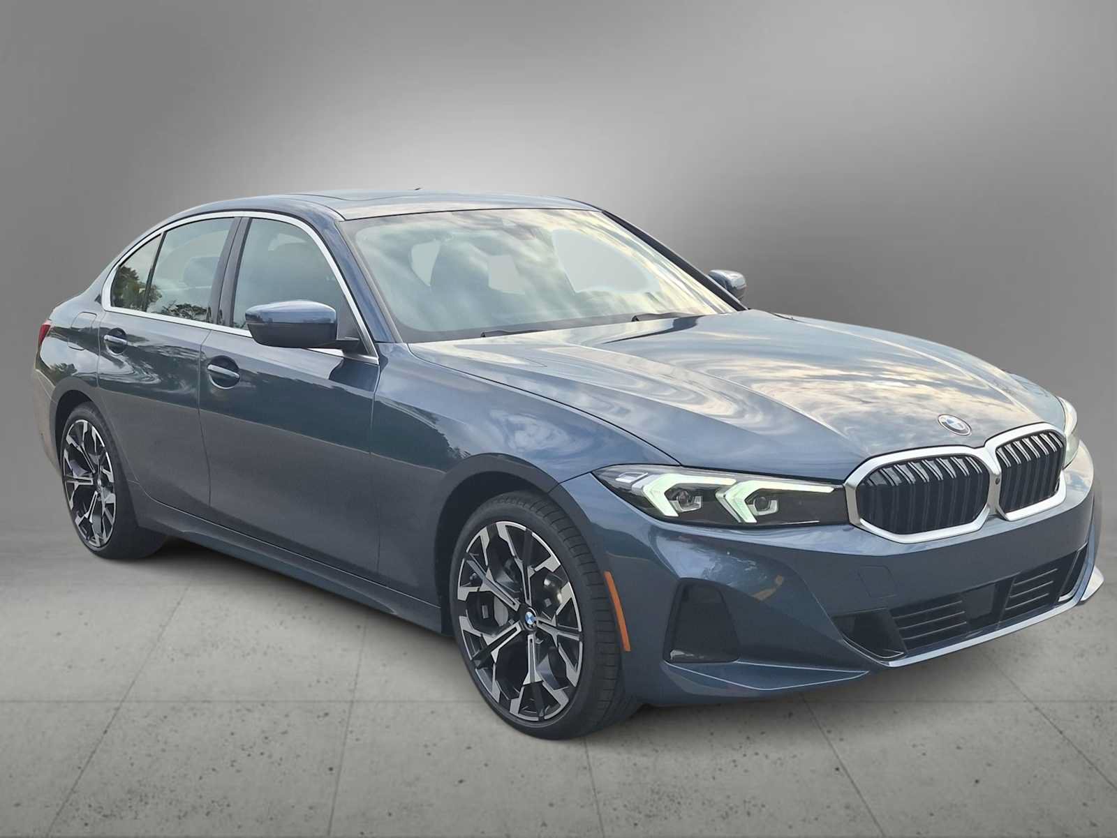 New 2026 BMW 330i xDrive Sedan w/ Premium Package AWD/4WD image 2