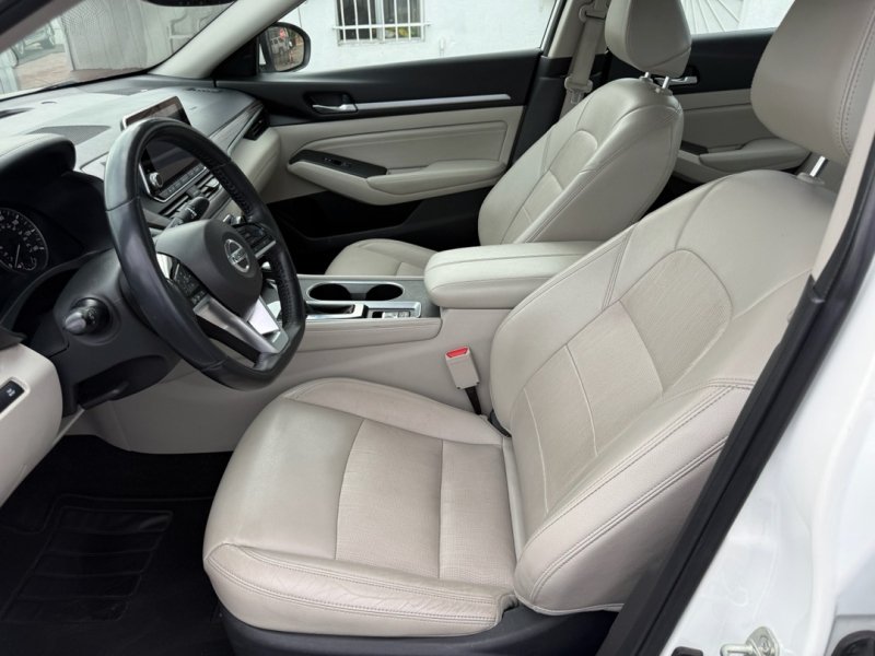 Used 2019 Nissan Altima 2.5 Platinum AWD/4WD image 15
