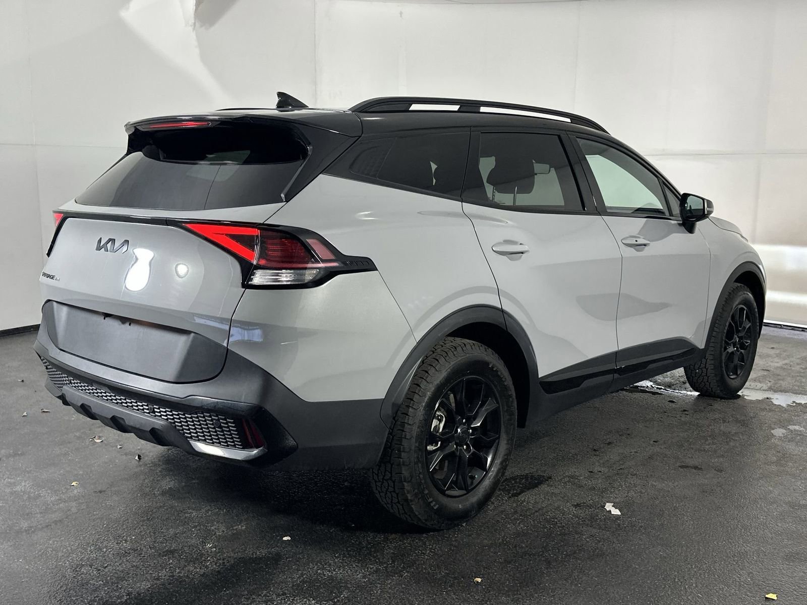 Used 2025 Kia Sportage X-Pro image 11