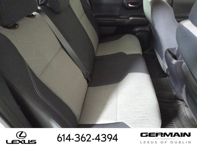 Used 2021 Toyota Tacoma TRD Sport w/ Technology Package image 21