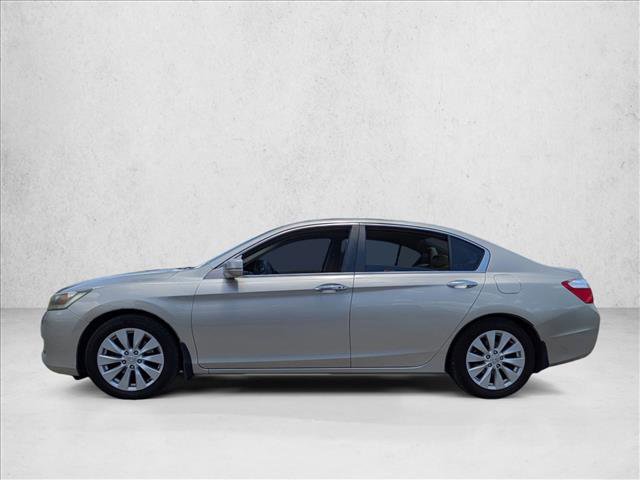 Used 2014 Honda Accord EX image 2
