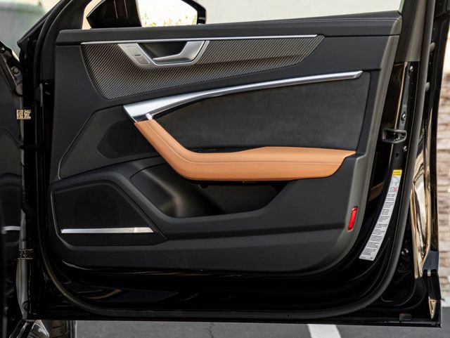 Certified 2023 Audi RS 6 w/ Executive Package AWD/4WD image 33
