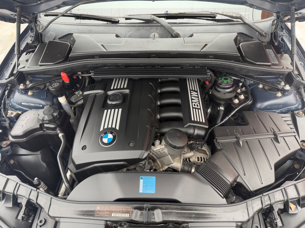 Used 2009 BMW 128i Convertible w/ Premium Pkg image 13