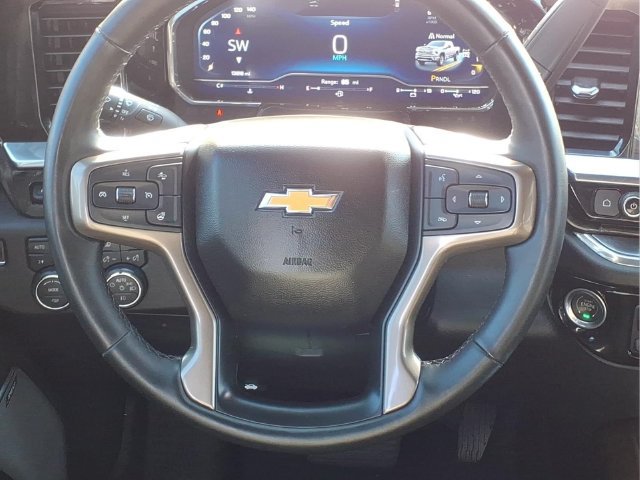 Used 2024 Chevrolet Silverado 3500 High Country w/ Technology Package AWD/4WD image 14