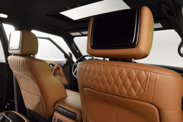 Used 2024 INFINITI QX80 Sensory image 19