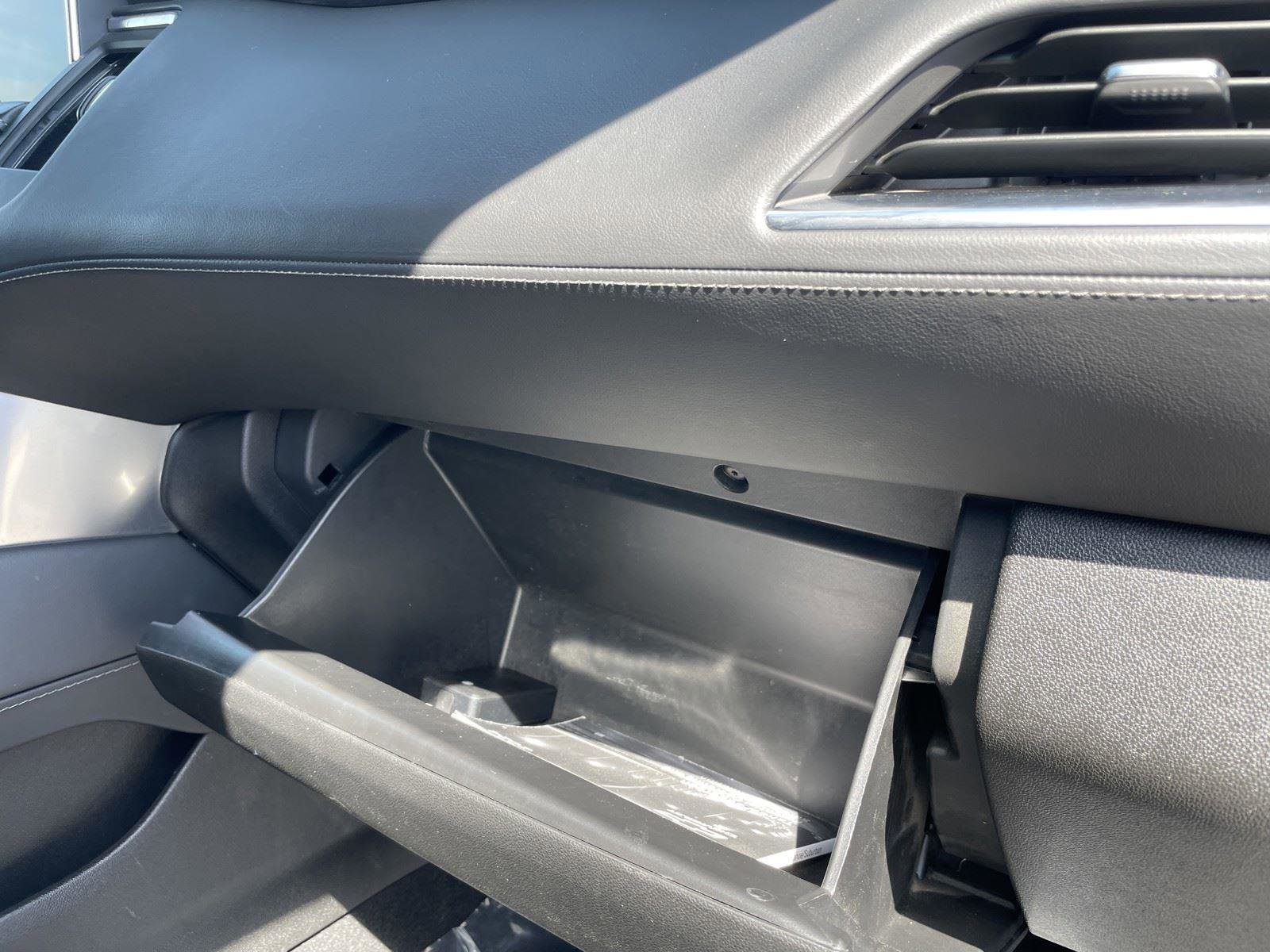 Used 2024 Chevrolet Suburban LT image 29