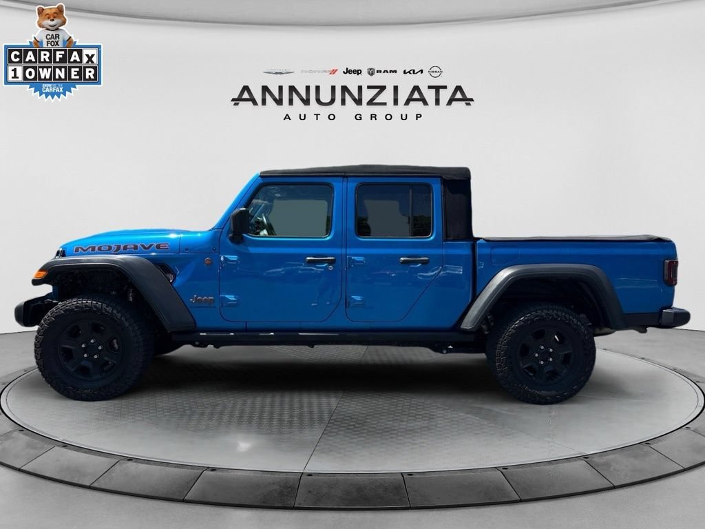Used 2023 Jeep Gladiator Mojave w/ Dual Top Group AWD/4WD image 2