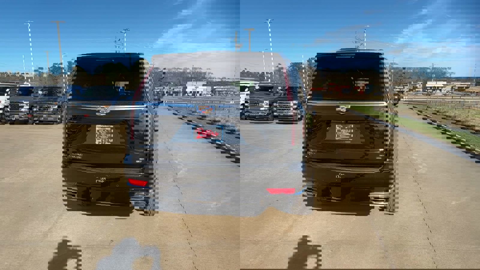 Used 2023 Cadillac Escalade ESV Premium Luxury image 7