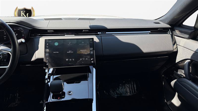 Used 2024 Land Rover Range Rover Sport SE AWD/4WD image 15
