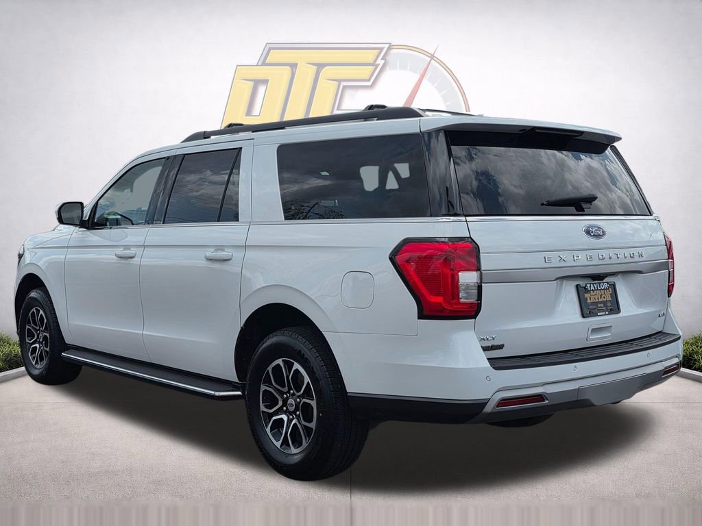 Used 2023 Ford Expedition Max XLT AWD/4WD image 7
