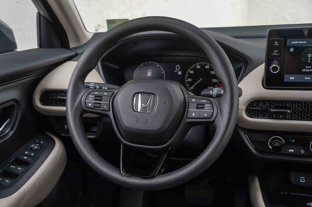New 2027 Honda HR-V LX image 16